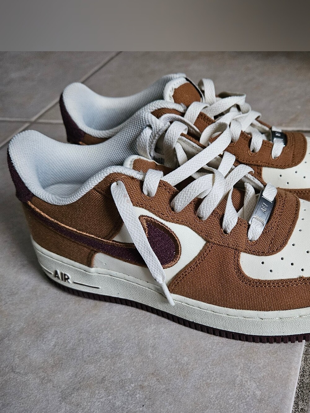 Men's Brown and White Low-Top Air Force 1 Sneakers